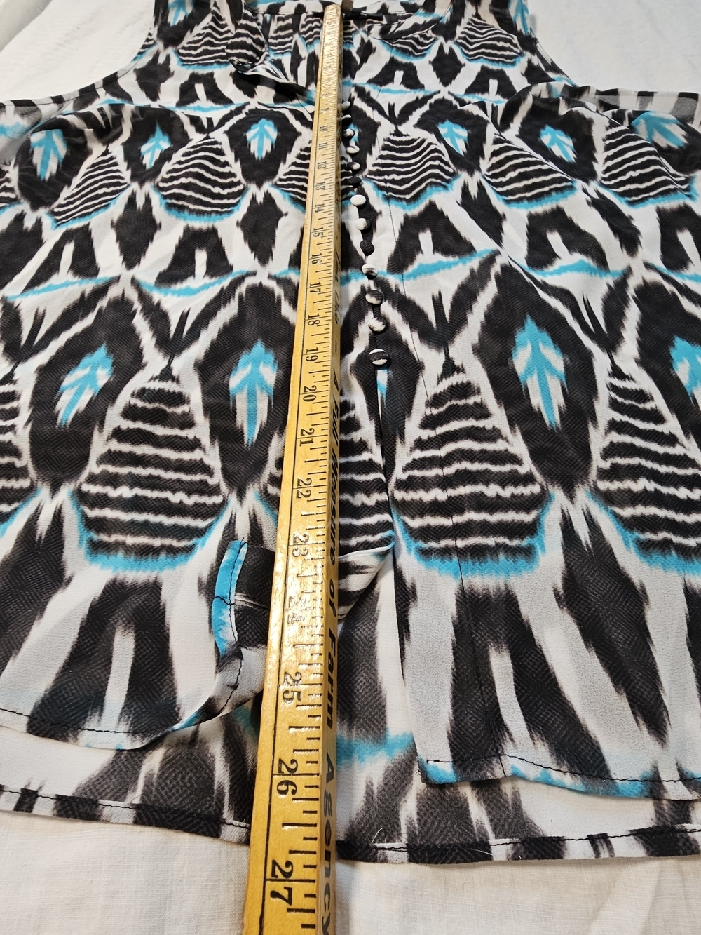 Rose & Olive Black, White & Teal Geometric Sheer Sleeveless Top Size 2X - Picture 3 of 9